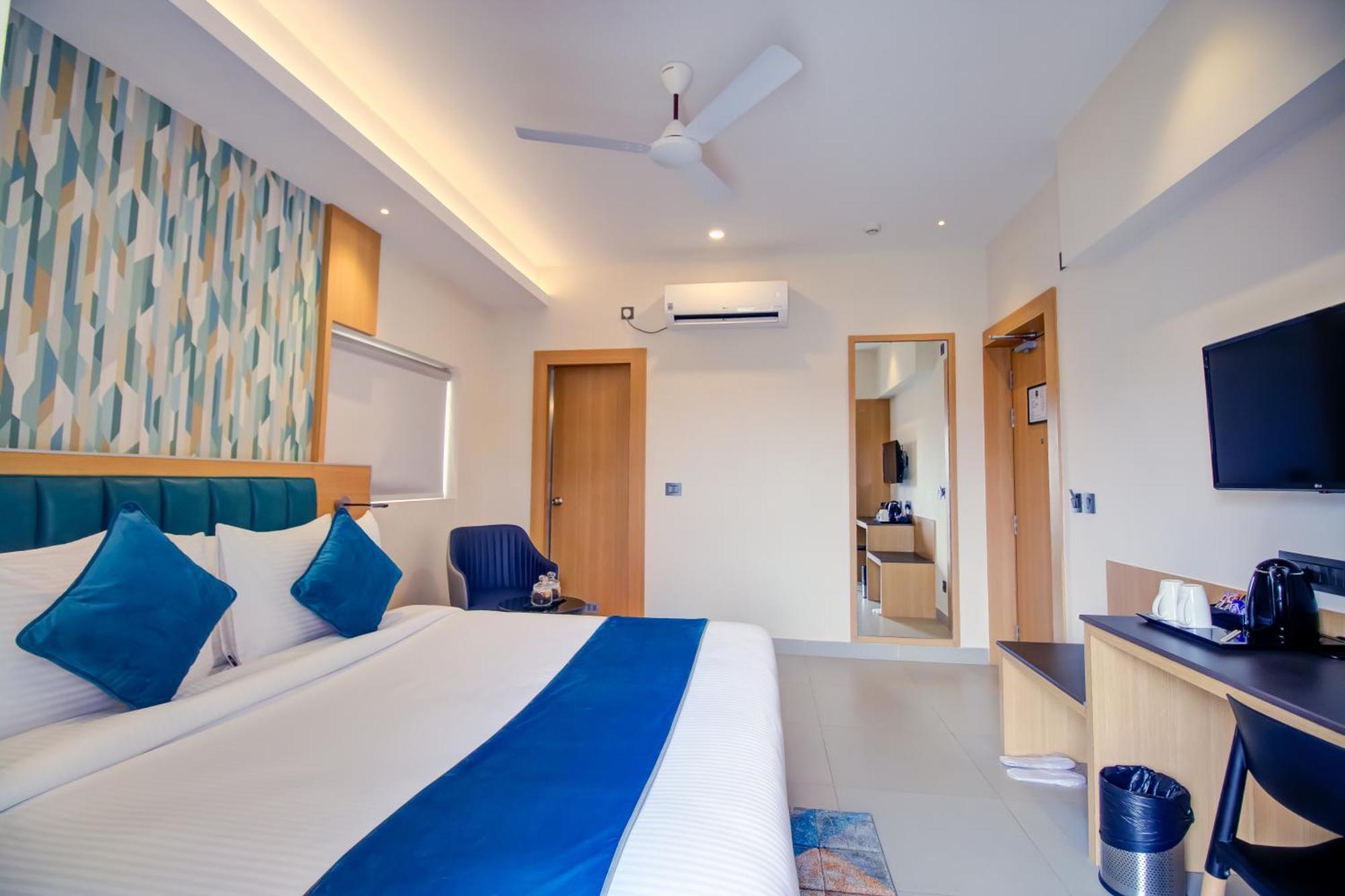 Cozzet Victoria Hotel Bhubaneswar Buitenkant foto