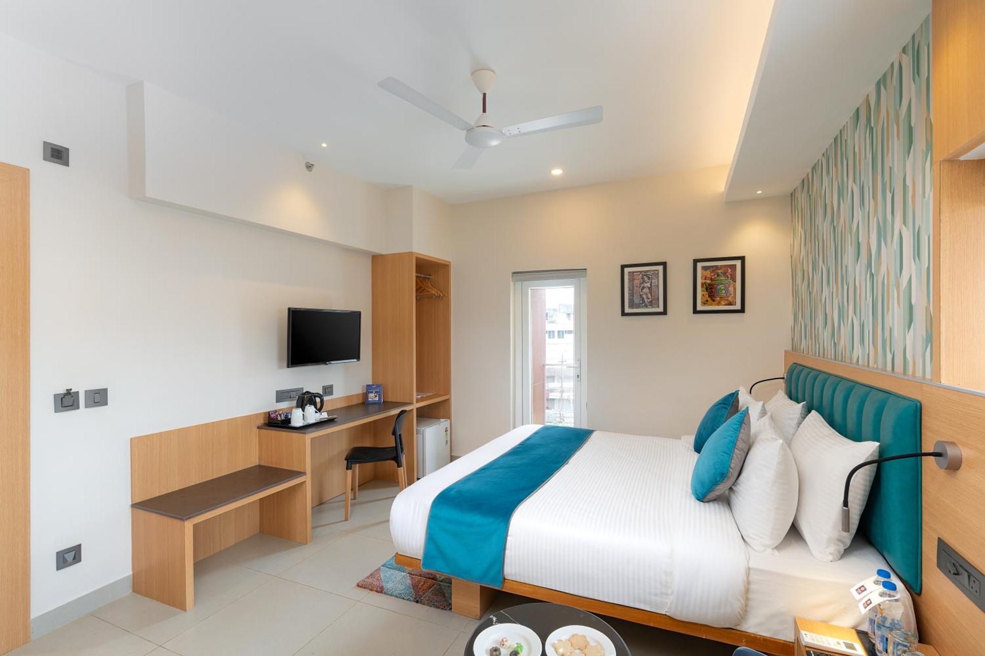 Cozzet Victoria Hotel Bhubaneswar Buitenkant foto